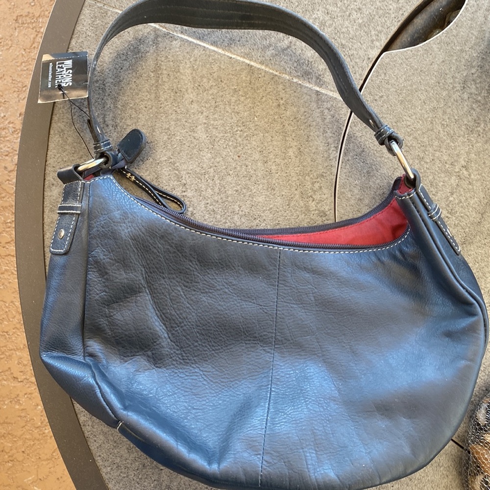 Purse - Picture 2 of 3